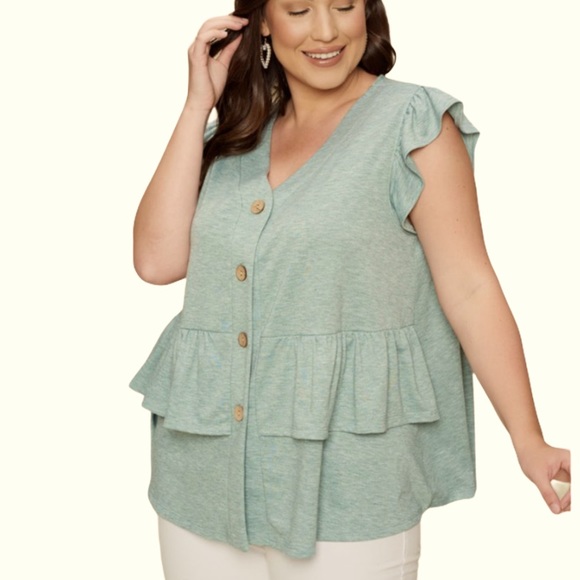 Plus Size Cap Sleeve Peplum Waist Top - Picture 2 of 7